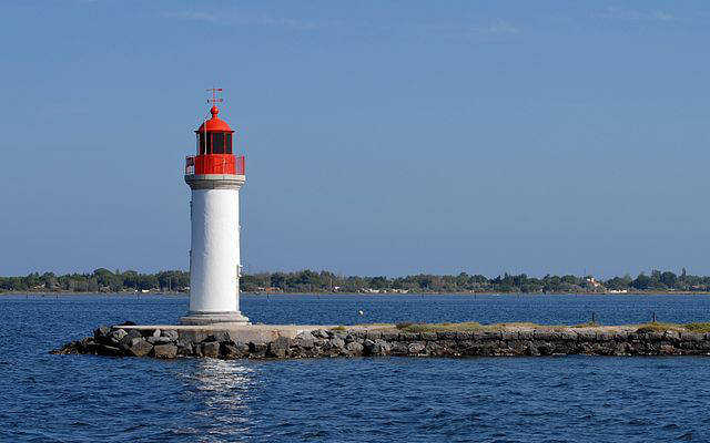 Phare des Onglous, étang de Thau